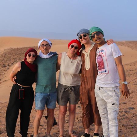 Dar Ilyana Hotel Ait Tiourhza Bagian luar foto