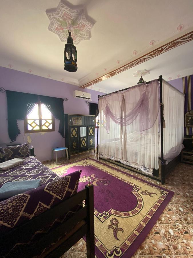 Dar Ilyana Hotel Ait Tiourhza Bagian luar foto