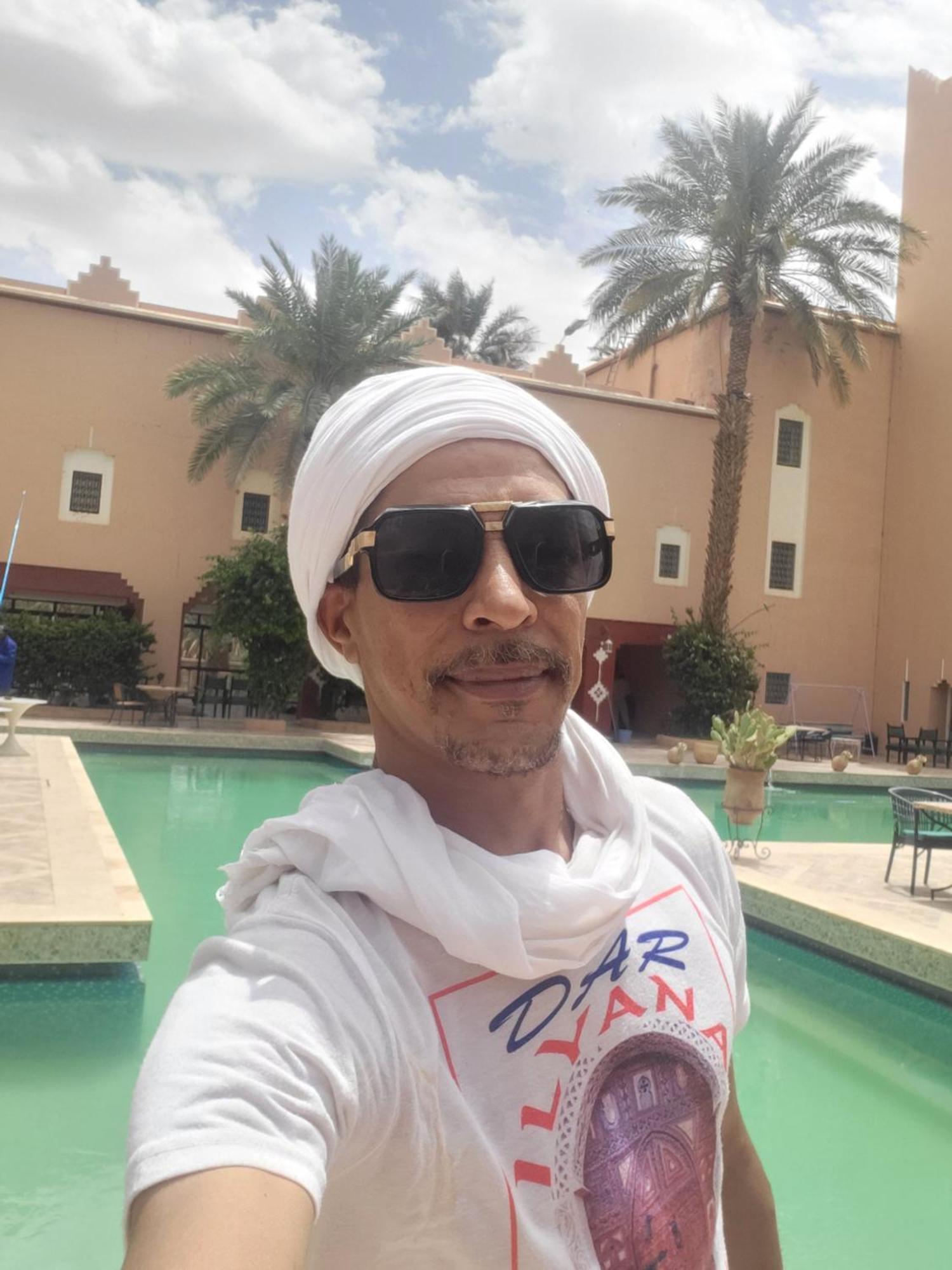 Dar Ilyana Hotel Ait Tiourhza Bagian luar foto