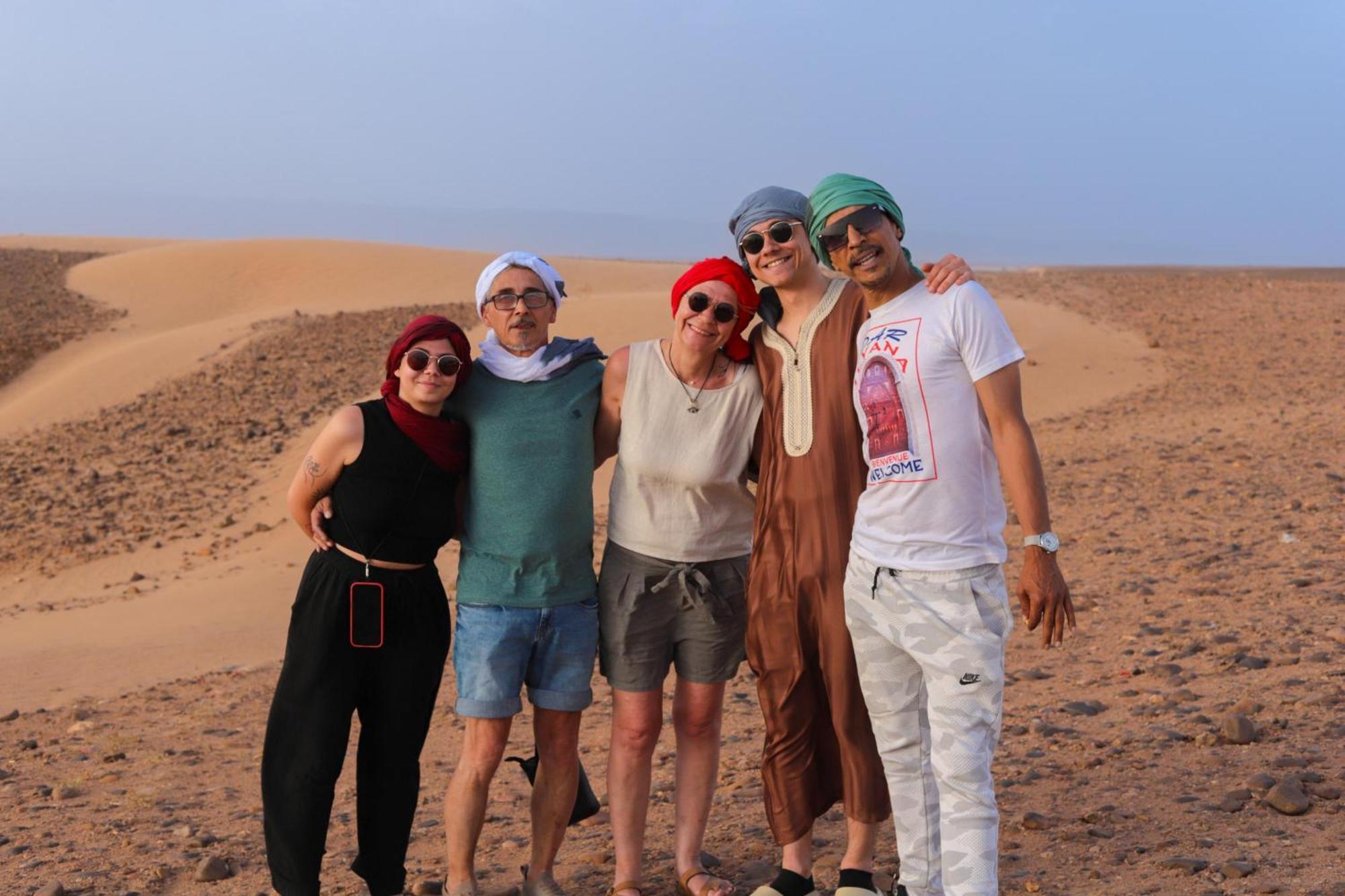 Dar Ilyana Hotel Ait Tiourhza Bagian luar foto
